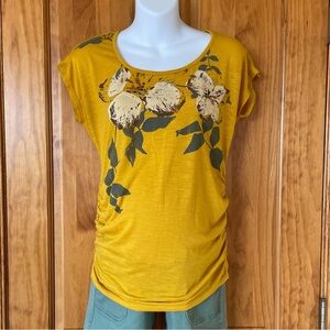 Maternity tee shirt yellow floral Motherhood